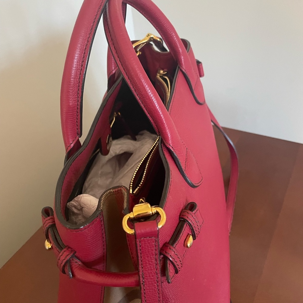 Burberry red banner bag size medium house check plaid used - Picture 7 of 13